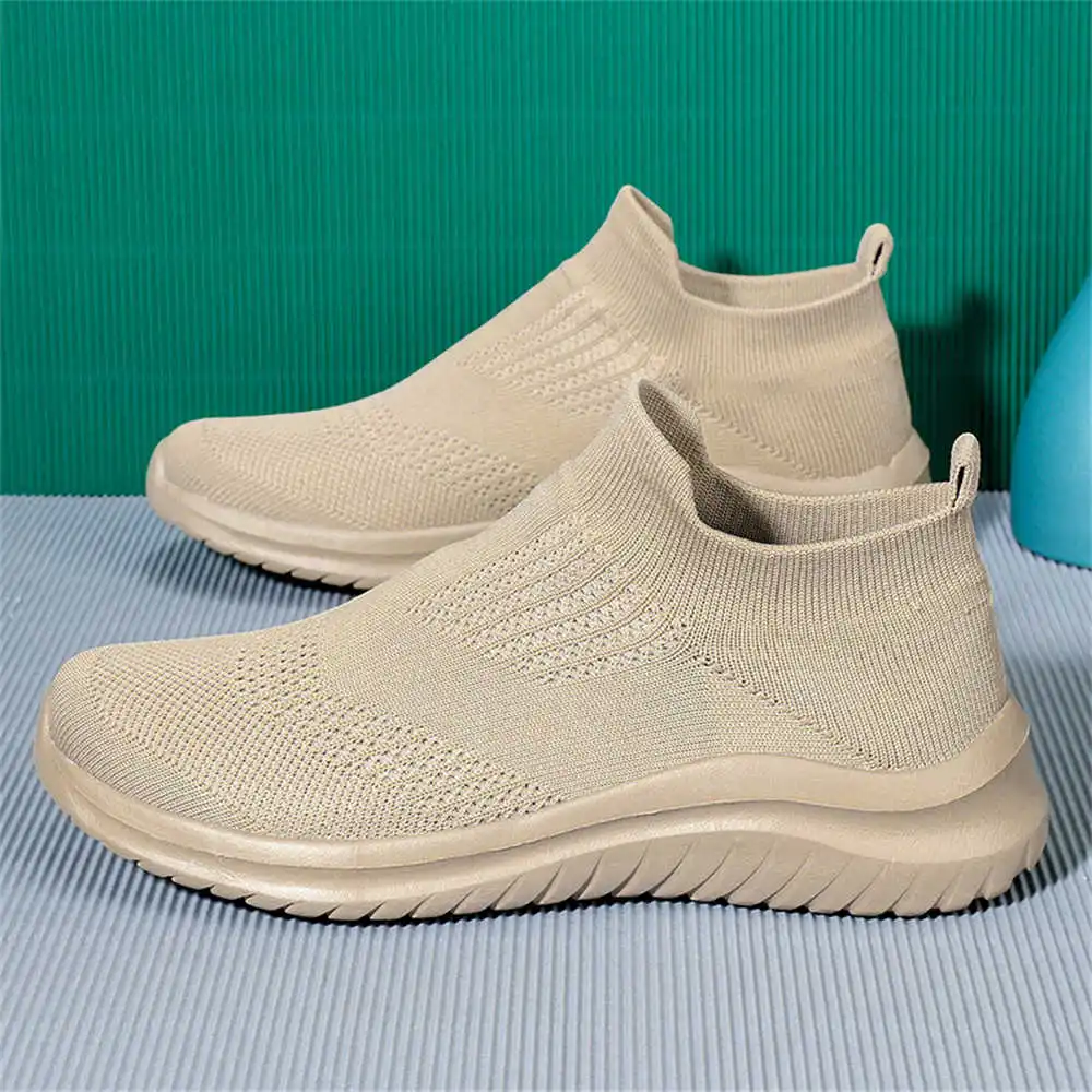 Beige Soft New Novelty Tennis  - огляд і ціна Men'S Grooming Lounge