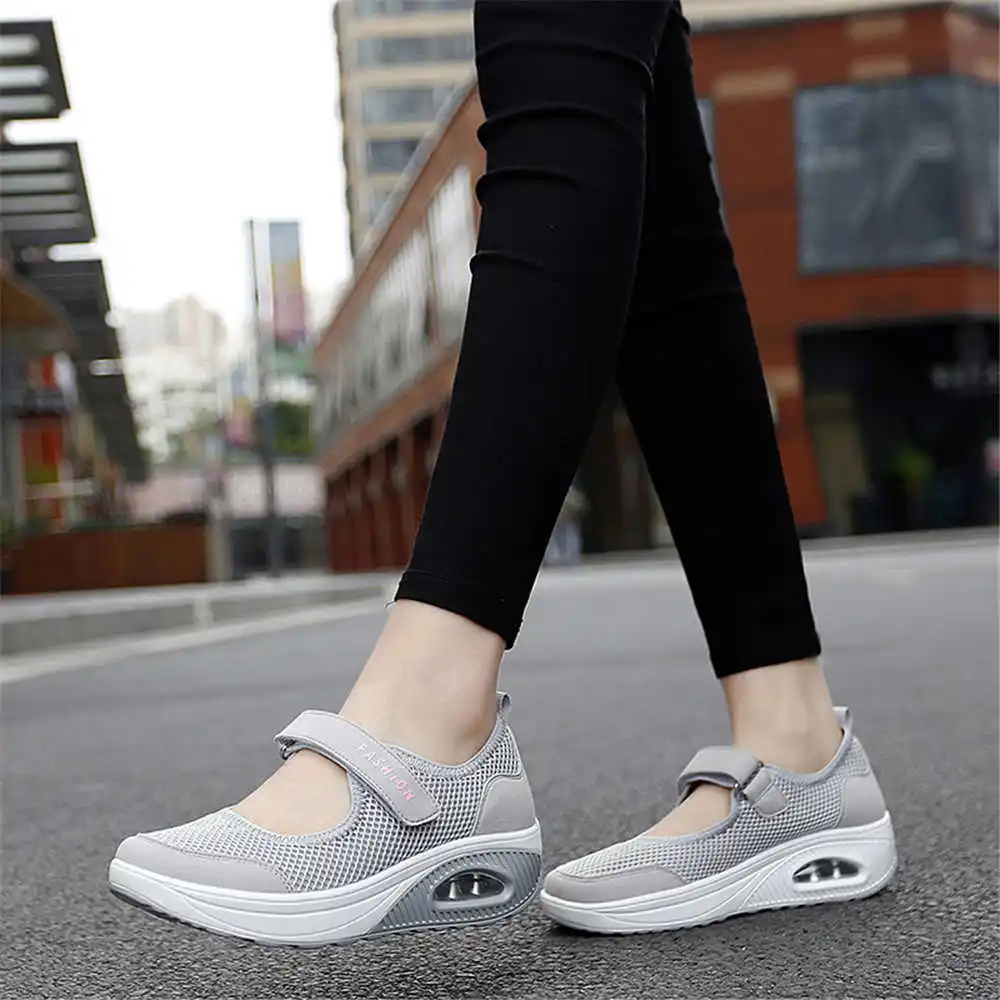 36-41 Demi-season Colored Snea - огляд і ціна Men'S Grooming Lounge